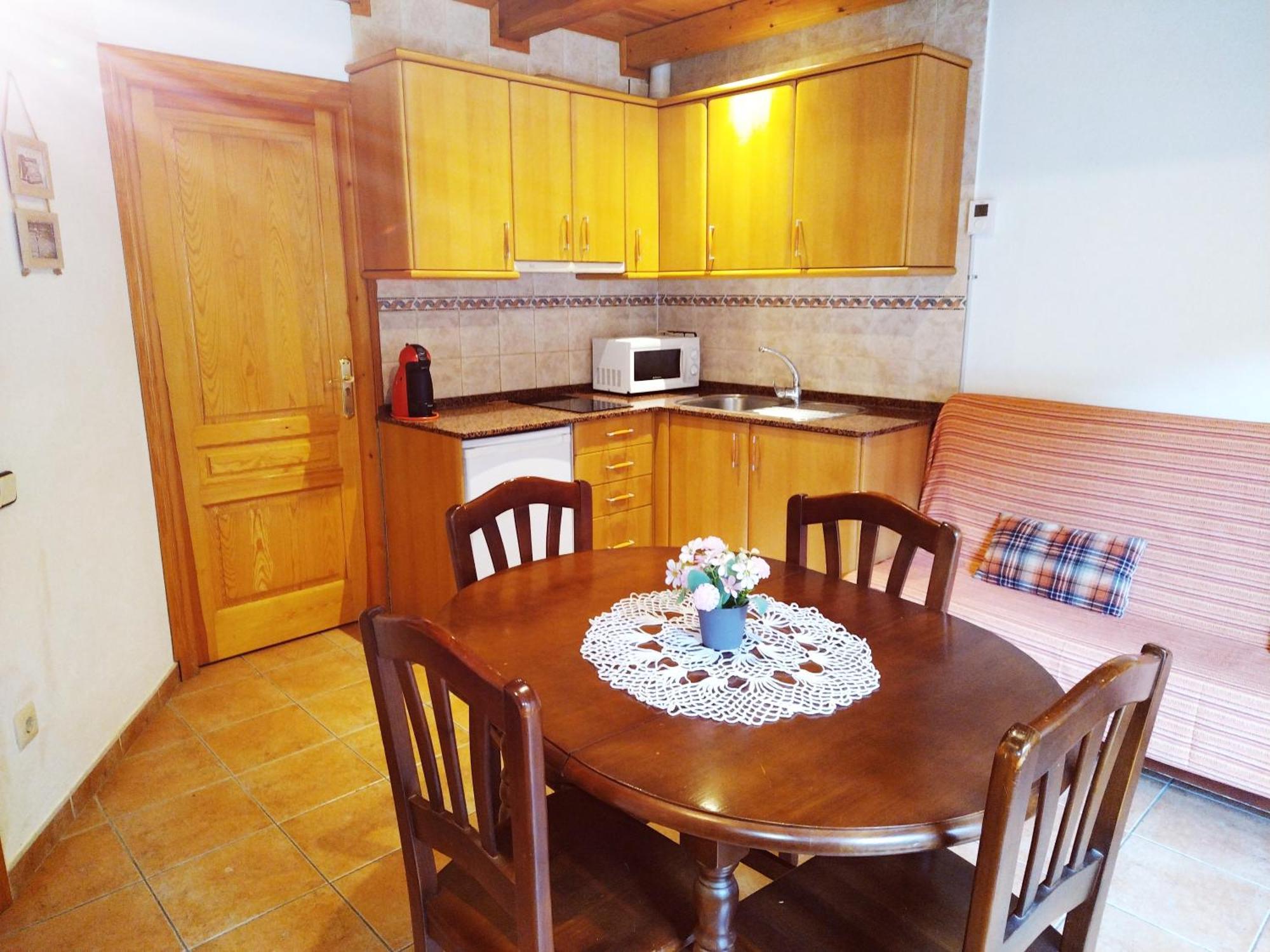 Apartament L'Atic Еспот Екстер'єр фото